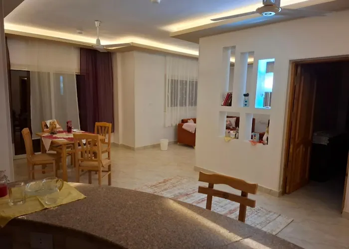 Apartment Azad Elkber El Qoseir