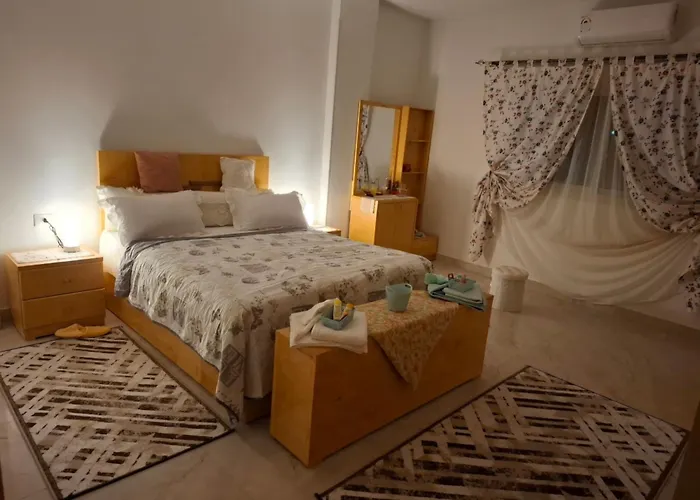 Apartment Azad Elkber *